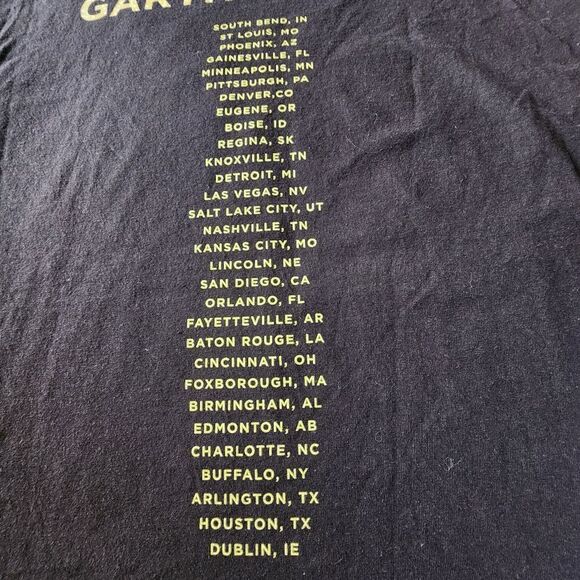 Hanes Garth Brooks Stadium Tour Black Tshirt With 2 Sided Graphics Size Large - Picture 5 of 6